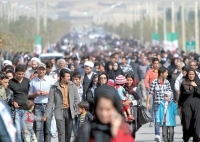 جمعیت ایران در سال 1424 حدود 500 میلیون نفر می‌شود!