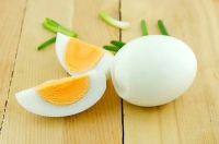 کدام روش پخت تخم مرغ سالم‌تر است و چرا؟