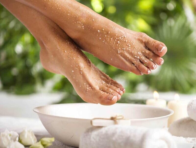 داغی و سوزش کف پا نشانه چیست؟/ با بهترین تسکیندهنده کف پای داغ آشنا شوید