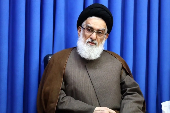 عضو مجلس خبرگان: اگر جلوی نوچه‌های دشمن گرفته نشود، تهدید آن‌ها در نهایت محقق خواهد شد