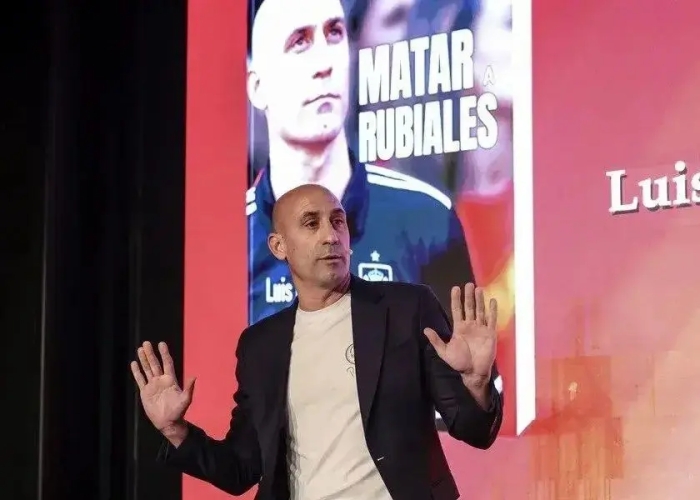 روبیالس و تخم مرغ؛ داستان عجیبی است!