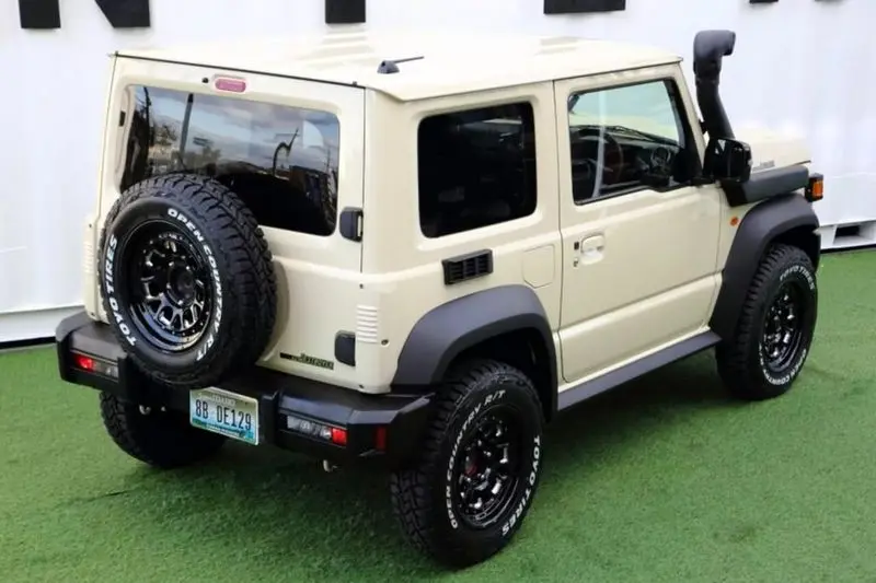 سوزوکی جیمنی