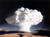 پرده برداری رییس‌جمهور آمریکا از بمب هیدروژنی، بهمن 1328