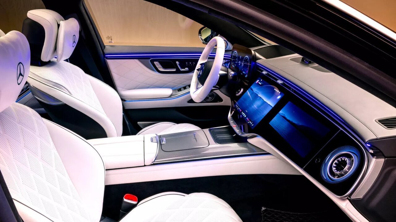 از صندلی پارچه‌ای تا ماساژور سر / ویژگی‌های عجیب مرسدس بنز S کلاس جدید