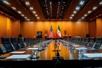 گاردین: با وجود فشارها موضع ایران به شکل غافلگیرانه‌ای محکم است