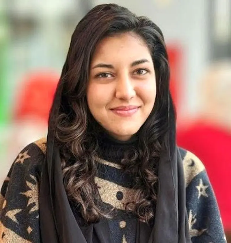 انعم مراد خان