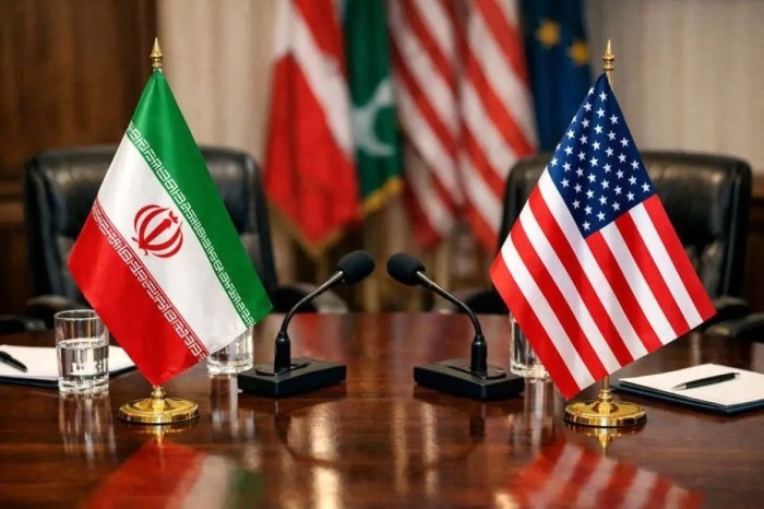 «توافق» و آفت سیاست‌زدگی/ مذاکره را نماد «تزلزل و خیانت» قرار ندهید