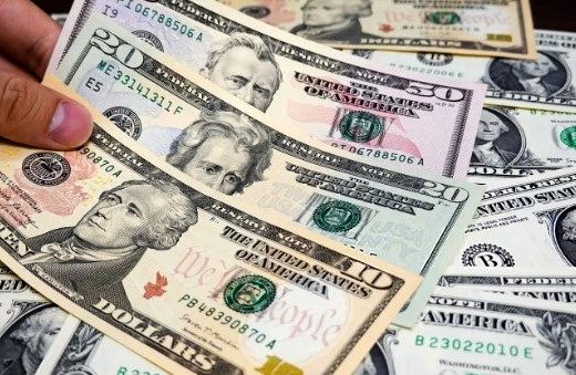 قیمت دلار و یورو امروز 9 تیر 1405