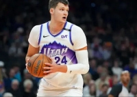ششمین ترید بزرگ NBA انجام شد:‏/ ریسک لیکرز روی آینده: خرید گران برای تیم کهکشانی!