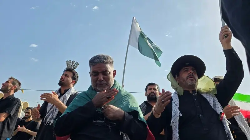 پاکستانی ها در مراسم وداع