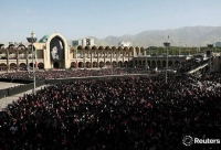 بازتاب مراسم تشییع تاریخی رهبر شهید در رسانه‌های خارجی/ جهان در برابر «رژه پیروزی» ایران تعظیم کرد