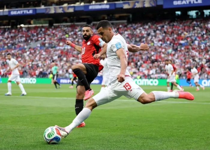 پرسپولیس و آغاز مذاکرات جذب مدافع ملی‌پوش!