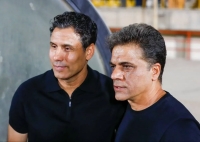 مدیر برنامه‌ها با باشگاه‌های بزرگ هماهنگ هستند/ رضایی: پرسپولیس دو گل زد، هر دو با اشتباه ما!