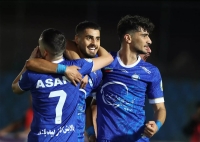 استقلال سه سال جوان‌تر از پرسپولیس!