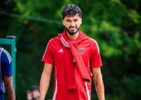 تراکتور و پرسپولیس در رقابت بزرگ/ محمد قربانی: قرمزم اما فعلا اینجا!