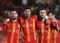 فولاد بدون رامین، با دو تغییر مقابل شمس‌آذر
