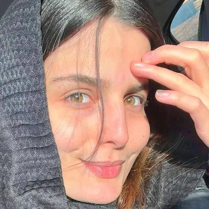 حضور خبرساز غزاله اکرمی در کنسرت شادمهر + فیلم
