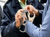 بازداشت مامور انتظامی متخلف پس از رفتار غیرقانونی با 2 دانش آموز