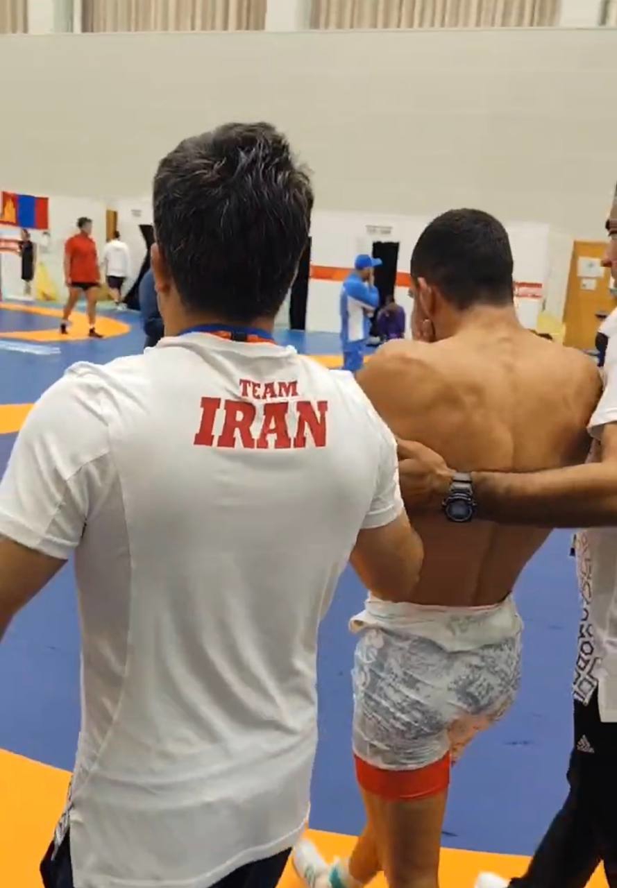 2544300