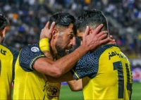 زنده از نقش جهان: سپاهان چهار _ فجر یک