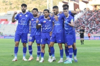 واکنش سحرخیزان به انتقادها از شادی گل!