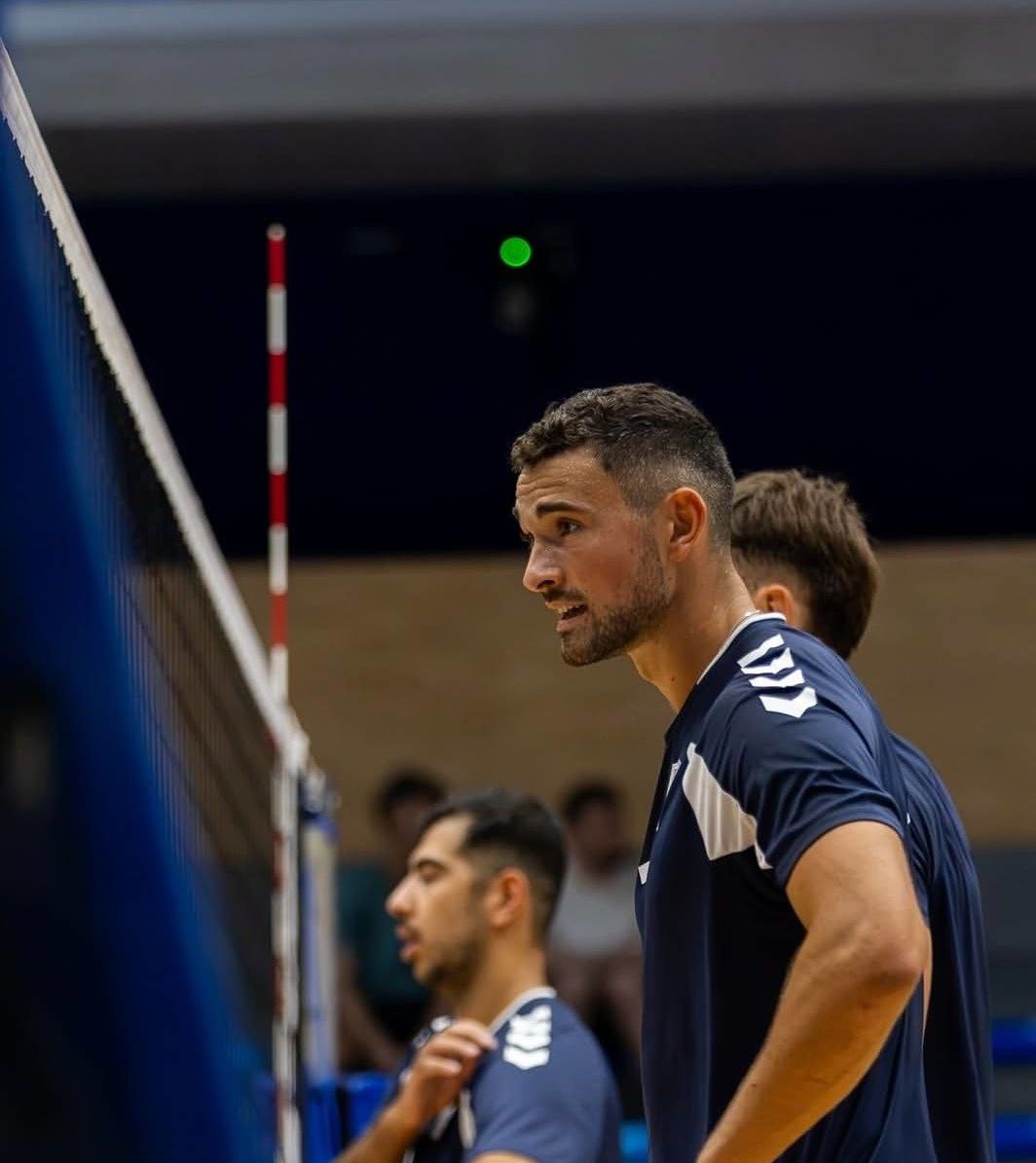 2547073