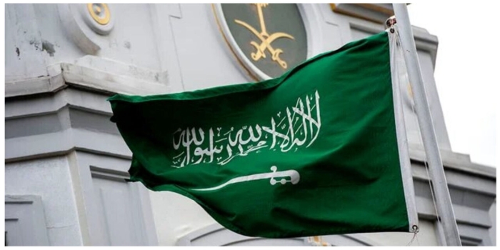 فعالیت فرودگاه جده در عربستان متوقف شد