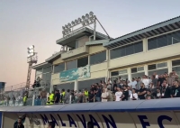 درخواست از هواداران در انزلی: ورزشگاه را ترک کنید!
