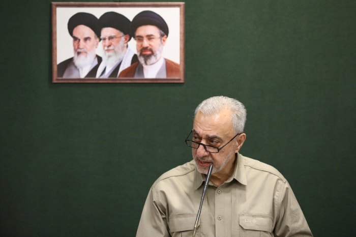 اخلاقی: دست روی ماشه آماده جنگ با صهیونیست‌ها هستیم