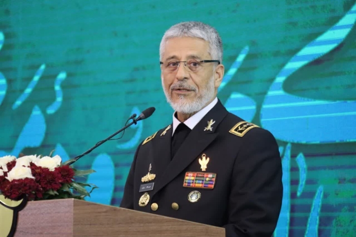 آیین نصب درجه سرتیپ دومی تعدادی از افسران ستاد ارتش برگزار شد